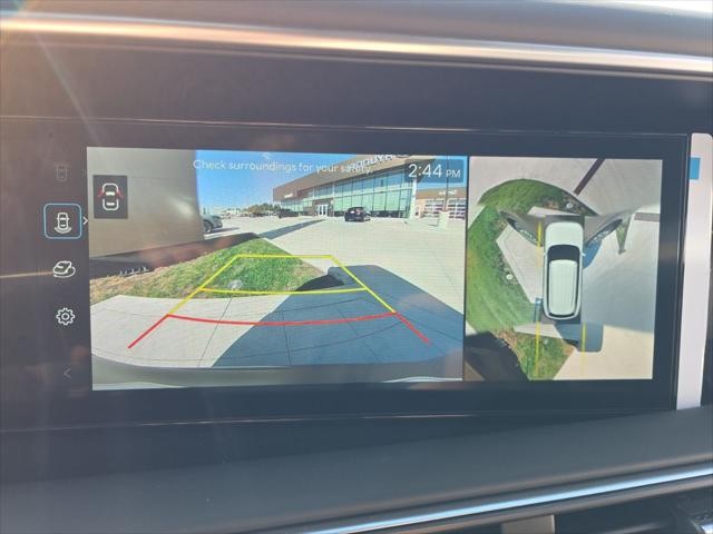 Hyundai Palisade Vehicle Full-screen Gallery Image 18