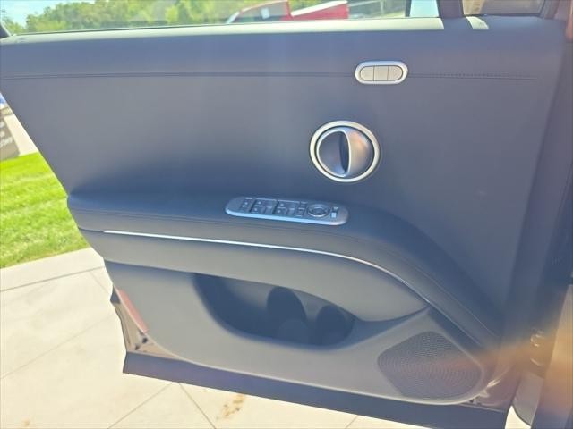 Hyundai Palisade Vehicle Full-screen Gallery Image 24