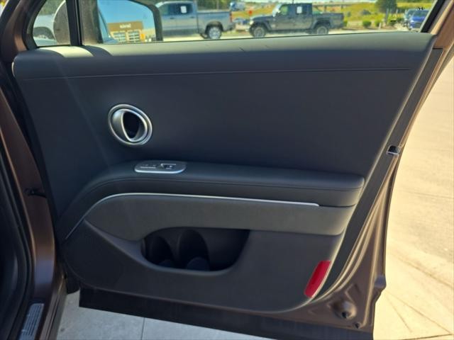 Hyundai Palisade Vehicle Full-screen Gallery Image 31