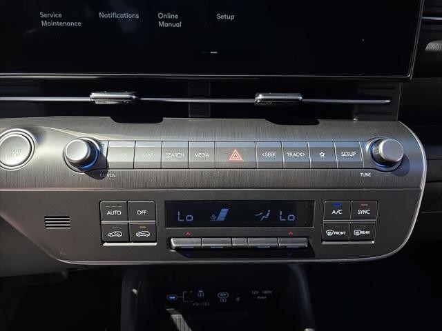 Hyundai Kona Vehicle Full-screen Gallery Image 19