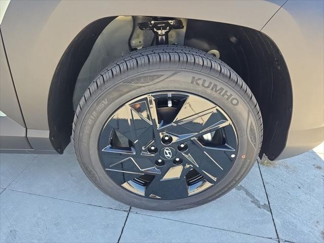 Hyundai Kona Vehicle Full-screen Gallery Image 32