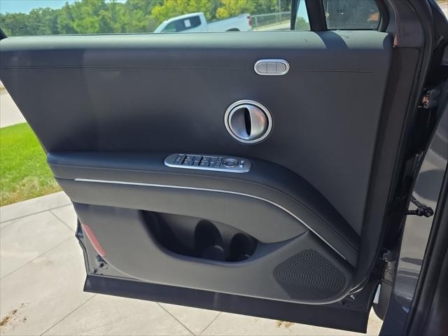 Hyundai Palisade Vehicle Full-screen Gallery Image 24