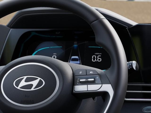 Hyundai Elantra Vehicle Full-screen Gallery Image 14