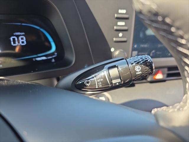 Hyundai Elantra Vehicle Full-screen Gallery Image 14