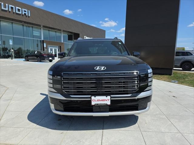 Hyundai Palisade Vehicle Full-screen Gallery Image 2