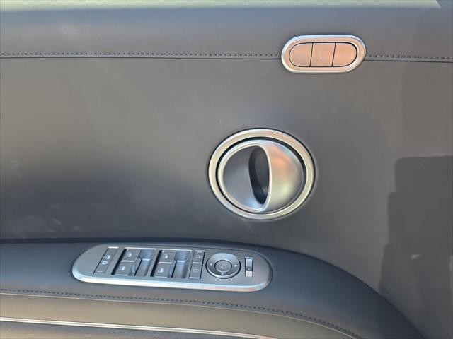 Hyundai Palisade Vehicle Full-screen Gallery Image 24