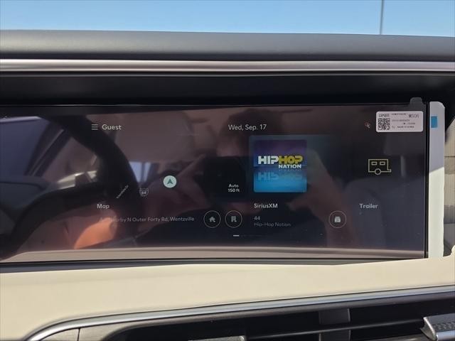 Hyundai Palisade Vehicle Full-screen Gallery Image 17