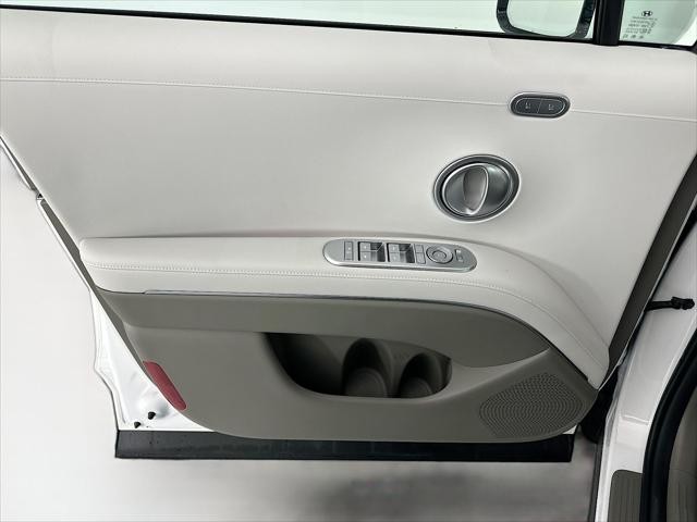 Hyundai Palisade Vehicle Full-screen Gallery Image 25