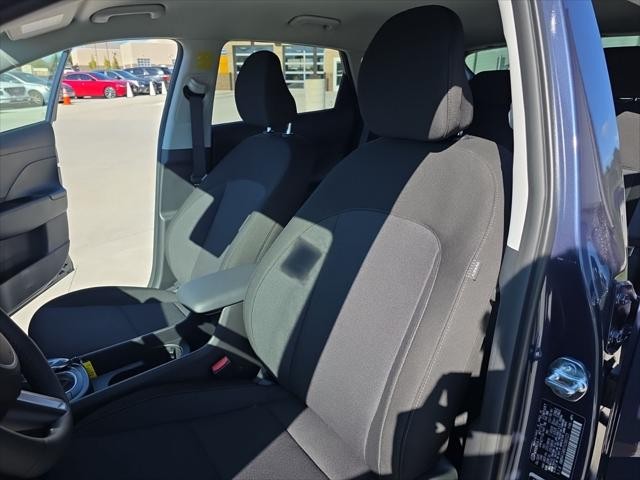 Hyundai Kona Vehicle Full-screen Gallery Image 24