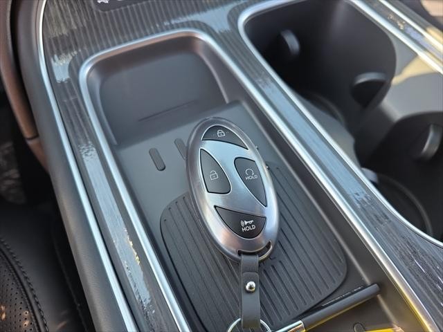 Hyundai Palisade Vehicle Full-screen Gallery Image 23