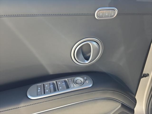 Hyundai Palisade Vehicle Full-screen Gallery Image 25