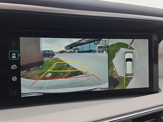 Hyundai Palisade Vehicle Full-screen Gallery Image 18