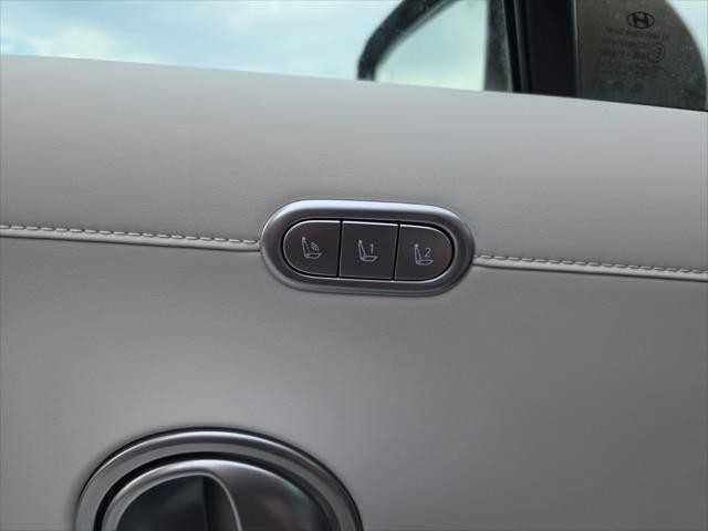 Hyundai Palisade Vehicle Full-screen Gallery Image 23