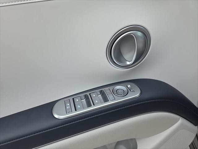 Hyundai Palisade Vehicle Full-screen Gallery Image 24