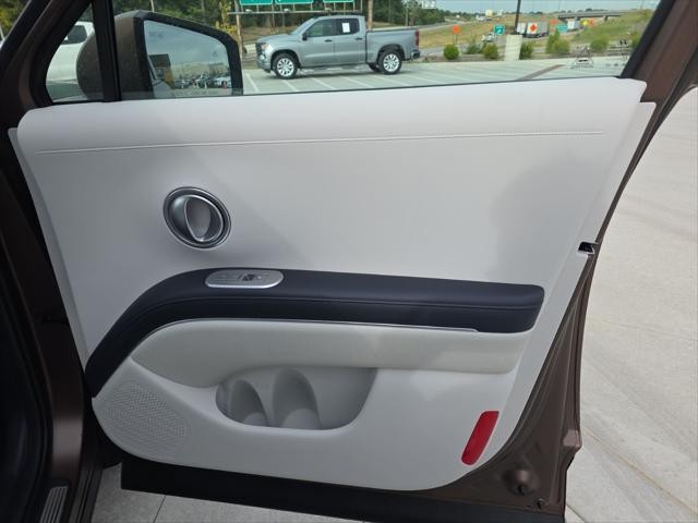 Hyundai Palisade Vehicle Full-screen Gallery Image 35