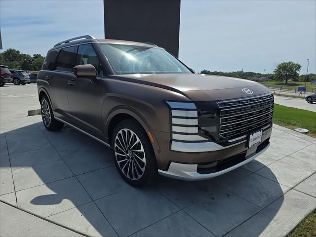 Hyundai Palisade Vehicle Full-screen Gallery Image 3