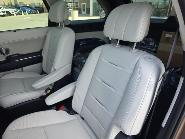 Hyundai Palisade Vehicle Full-screen Gallery Image 30