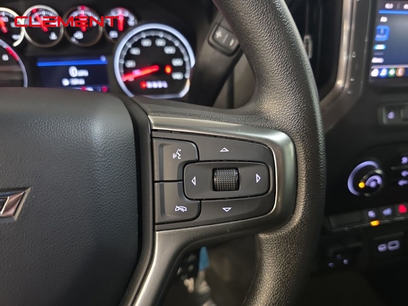 Chevrolet Silverado 1500 Vehicle Image 14