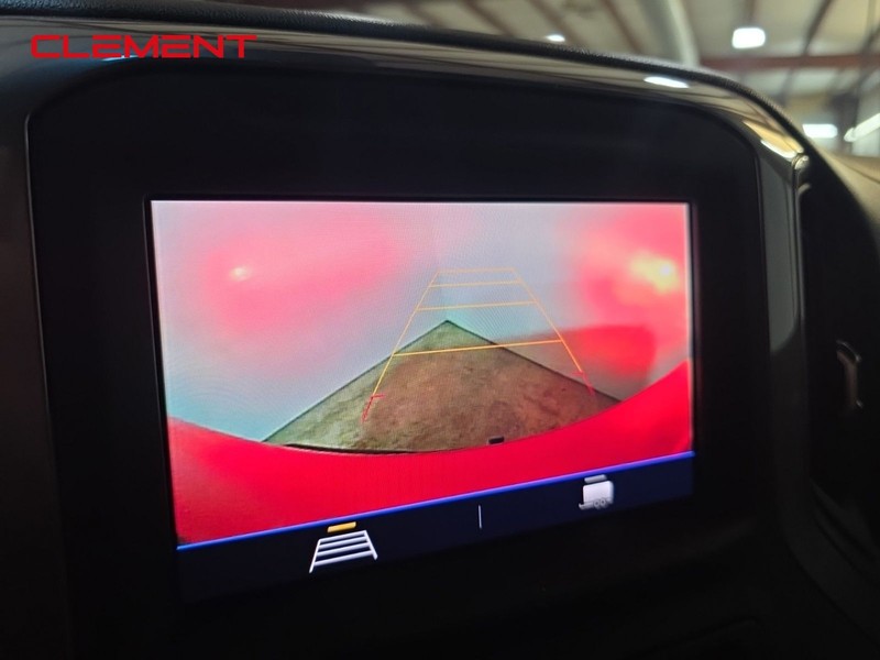 Chevrolet Silverado 1500 Vehicle Image 18