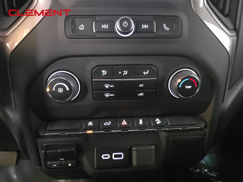 Chevrolet Silverado 1500 Vehicle Image 19