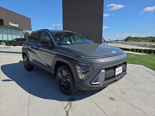 Hyundai Kona Vehicle Full-screen Gallery Image 3