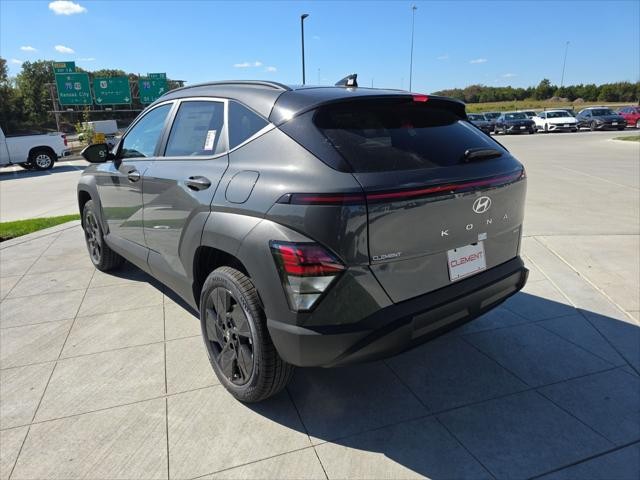 Hyundai Kona Vehicle Full-screen Gallery Image 8