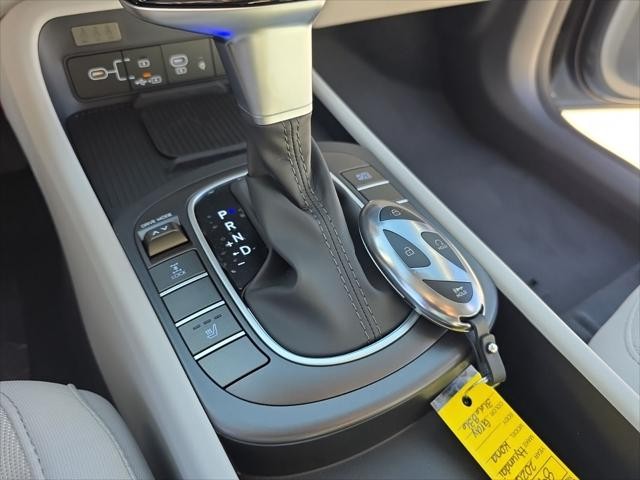 Hyundai Kona Vehicle Full-screen Gallery Image 21