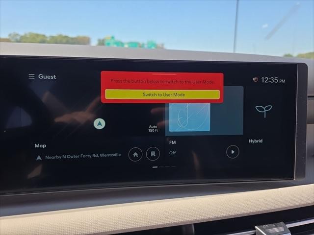 Hyundai Tucson Hybrid Vehicle Full-screen Gallery Image 17