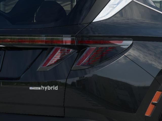 Hyundai Tucson Hybrid Vehicle Full-screen Gallery Image 10