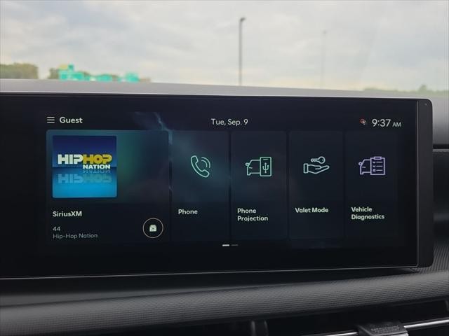 Hyundai Tucson Vehicle Full-screen Gallery Image 16