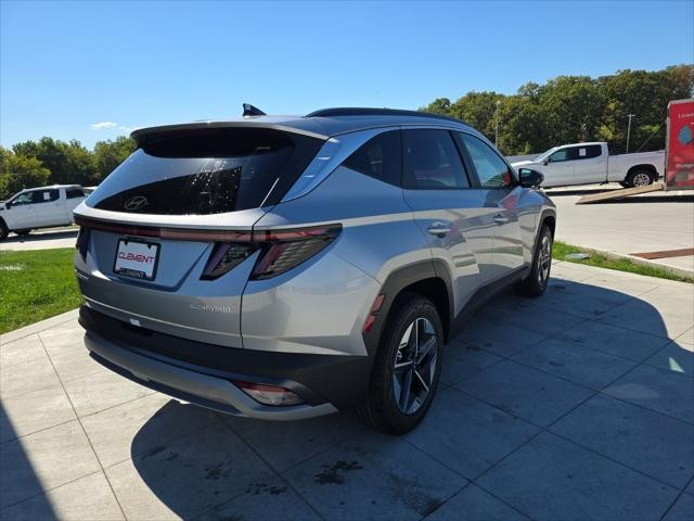 Hyundai Tucson Hybrid Vehicle Full-screen Gallery Image 6