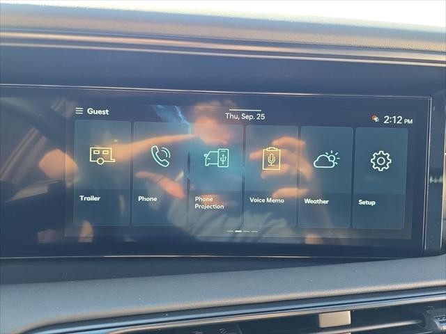 Hyundai Palisade Vehicle Full-screen Gallery Image 20