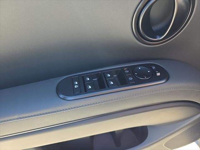 Hyundai Palisade Vehicle Full-screen Gallery Image 25