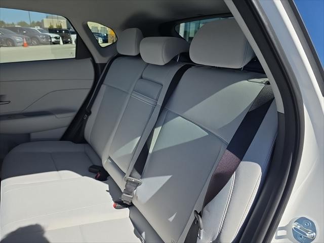 Hyundai Kona Vehicle Full-screen Gallery Image 27