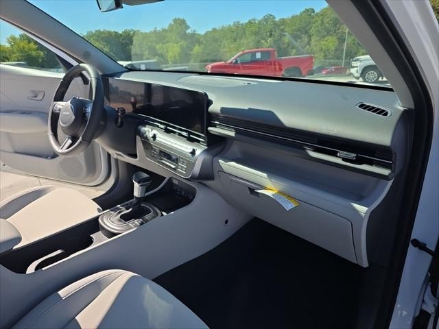 Hyundai Kona Vehicle Full-screen Gallery Image 29