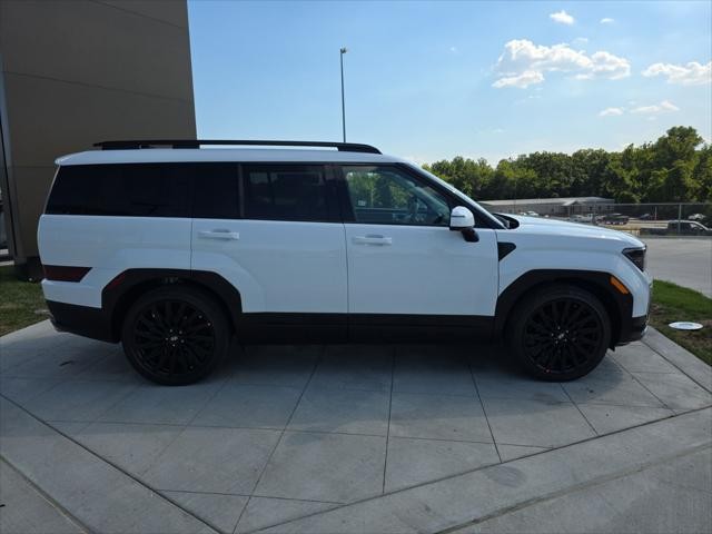 Hyundai Santa Fe Vehicle Full-screen Gallery Image 4