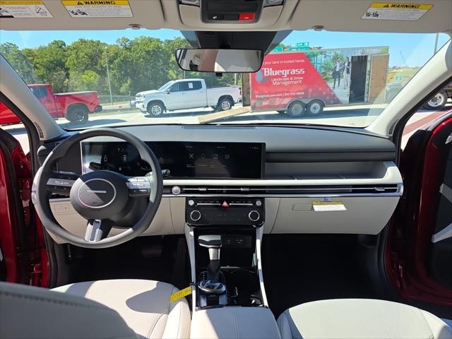 Hyundai Tucson Vehicle Full-screen Gallery Image 10