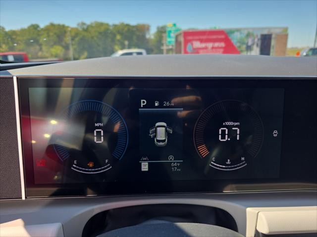 Hyundai Tucson Vehicle Full-screen Gallery Image 16