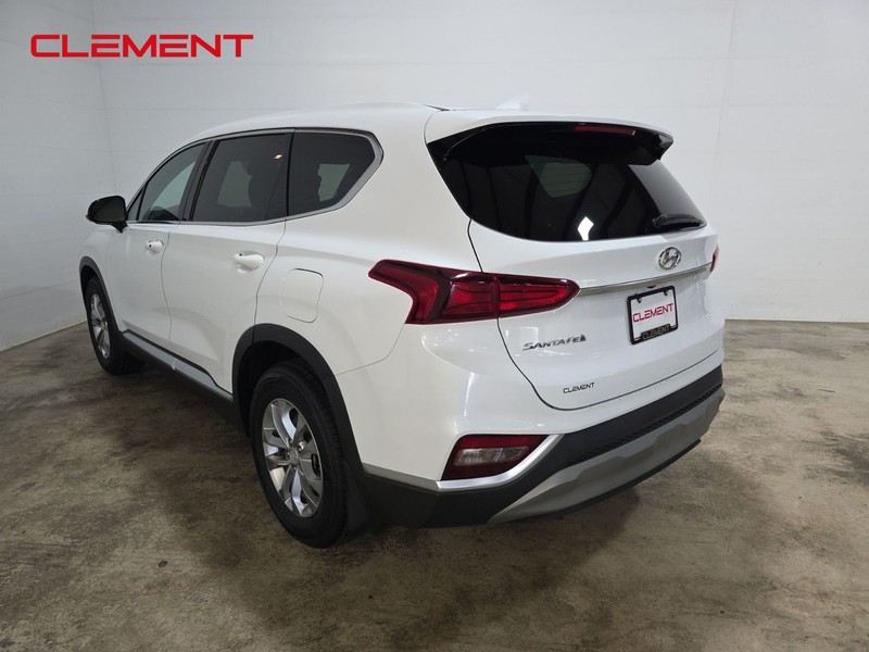 Hyundai Santa Fe Vehicle Image 08