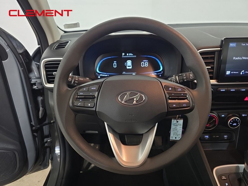 Hyundai Venue Vehicle Image 11