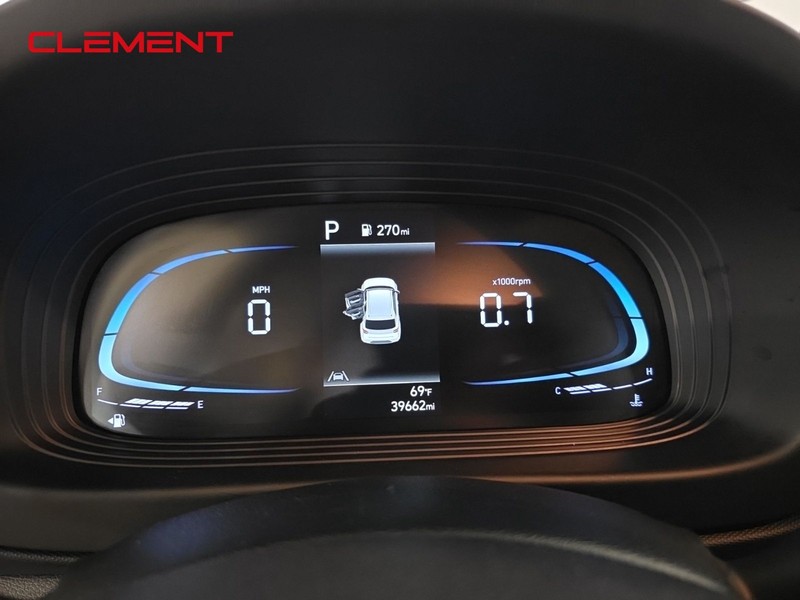 Hyundai Venue Vehicle Image 13
