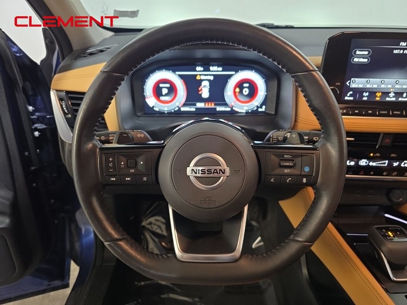 Nissan Rogue Vehicle Image 13