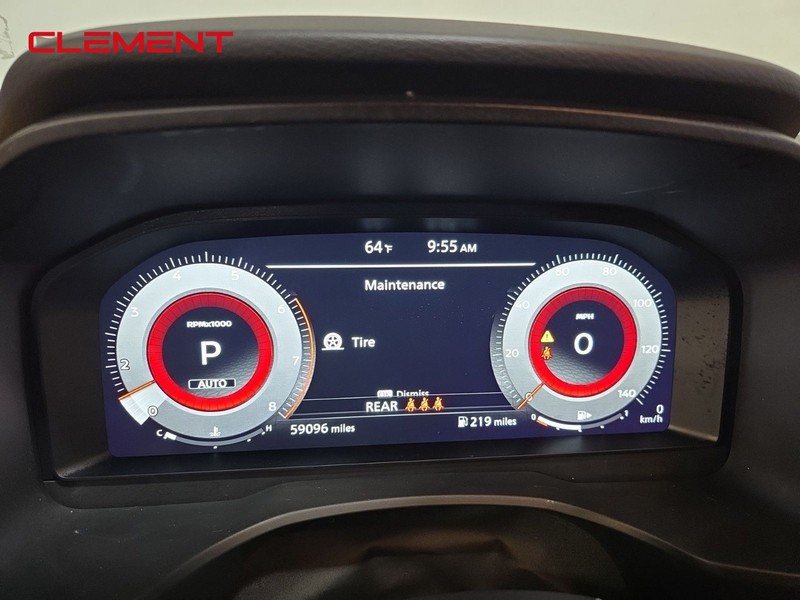 Nissan Rogue Vehicle Image 17