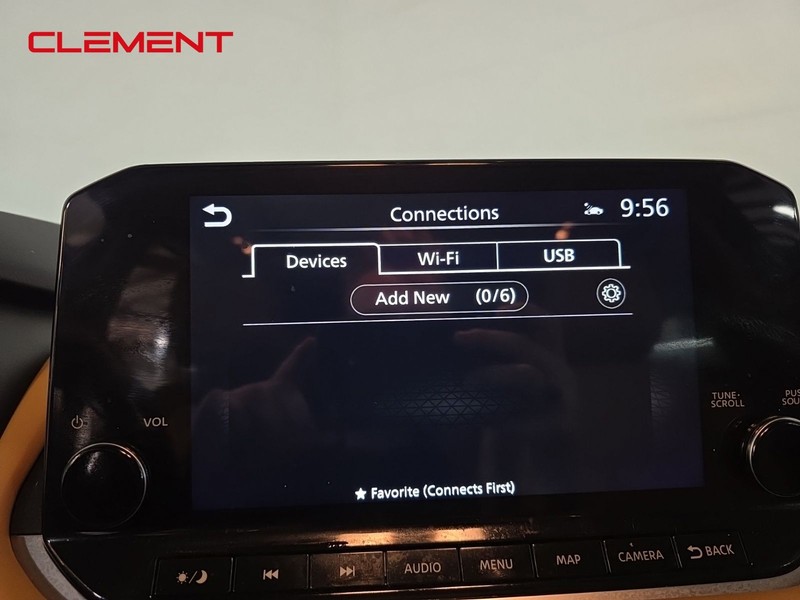 Nissan Rogue Vehicle Image 20