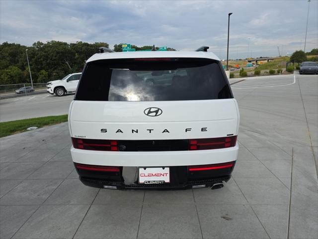 Hyundai Santa Fe Vehicle Full-screen Gallery Image 7