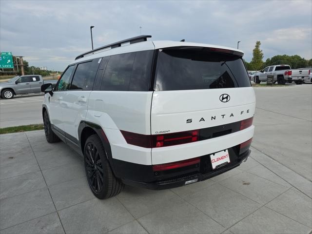 Hyundai Santa Fe Vehicle Full-screen Gallery Image 8