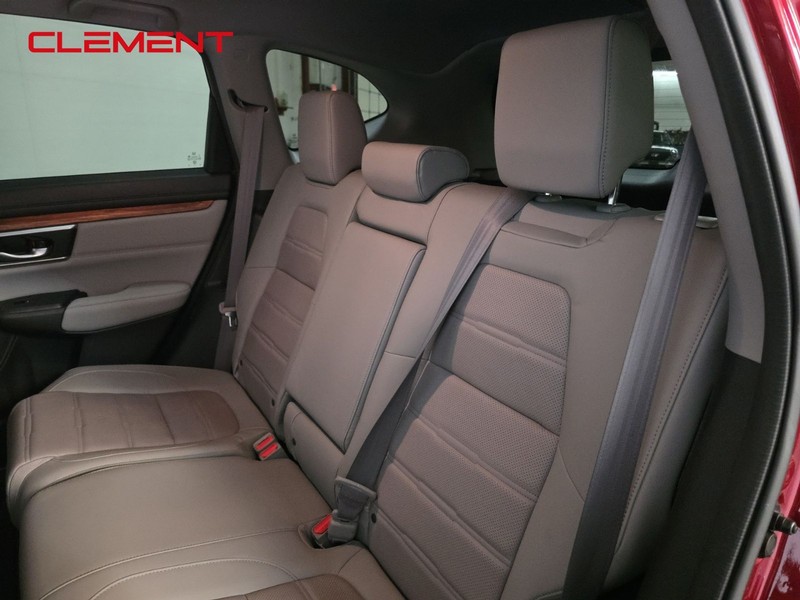 Honda CR-V Hybrid Vehicle Image 30