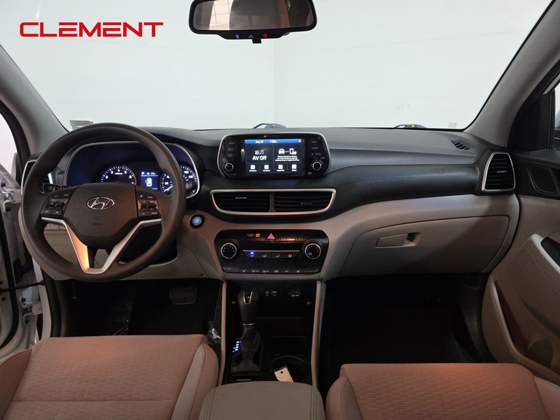 Hyundai Tucson Vehicle Image 10