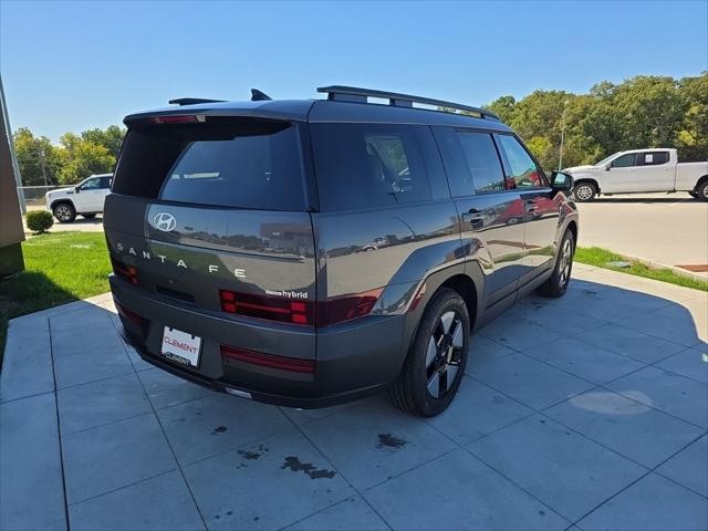 Hyundai Santa Fe Hybrid Vehicle Full-screen Gallery Image 6