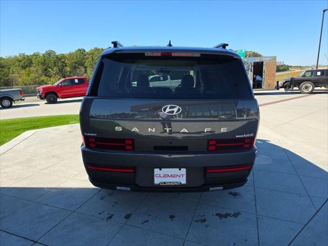Hyundai Santa Fe Hybrid Vehicle Full-screen Gallery Image 7